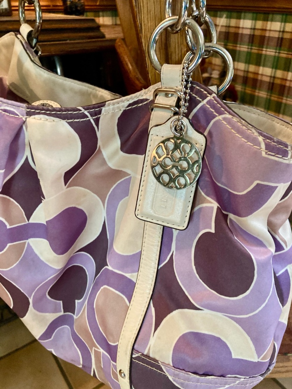 Coach Signature Circle Shoulder Bag - Picture 8 of 8